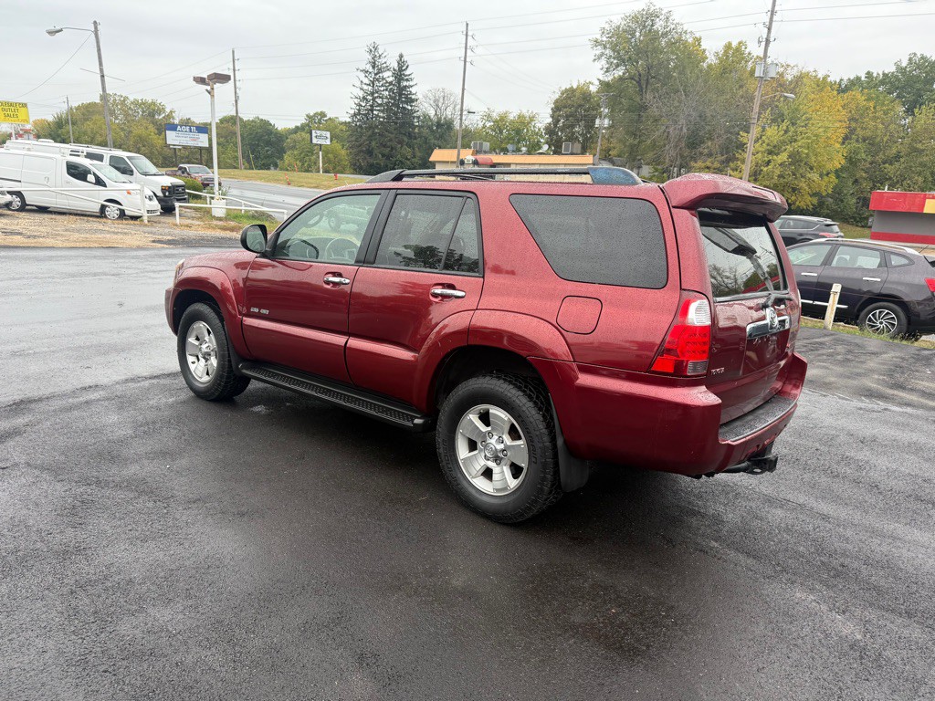 2006 Toyota 4Runner Image 2