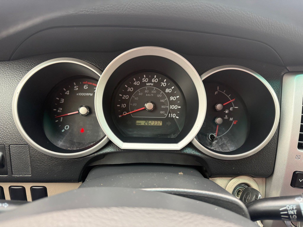 2006 Toyota 4Runner Image 13