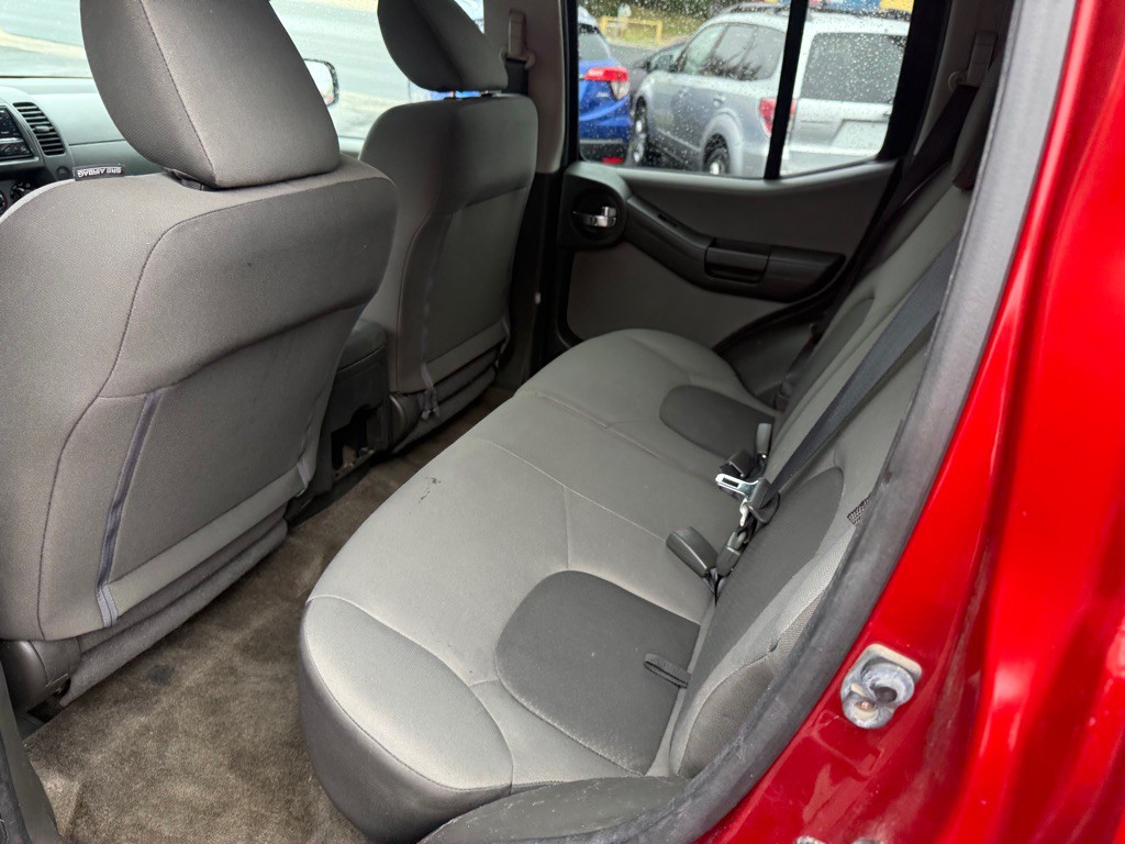 2012 Nissan Xterra Image 9