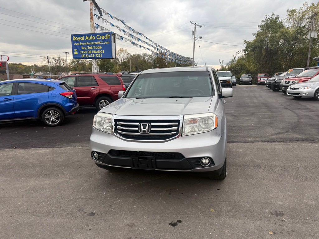 2015 Honda Pilot Image 2