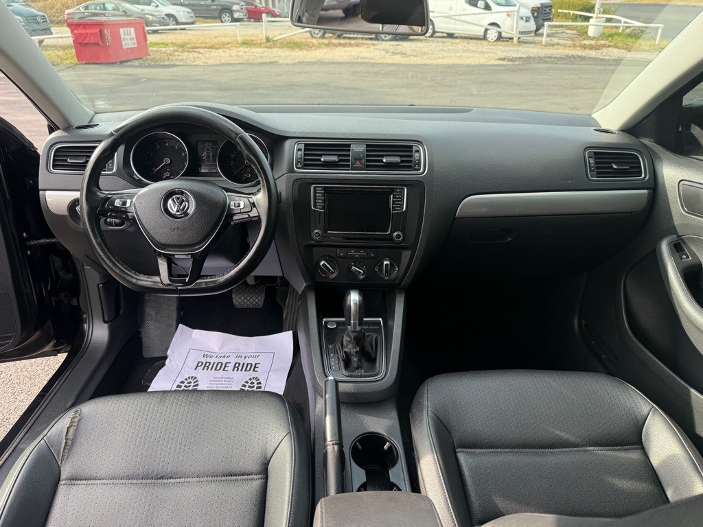 2017 Volkswagen Jetta Image 10