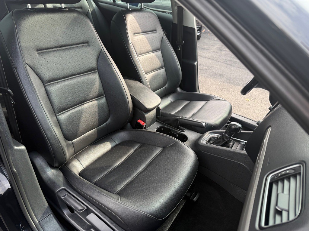 2017 Volkswagen Jetta Image 15