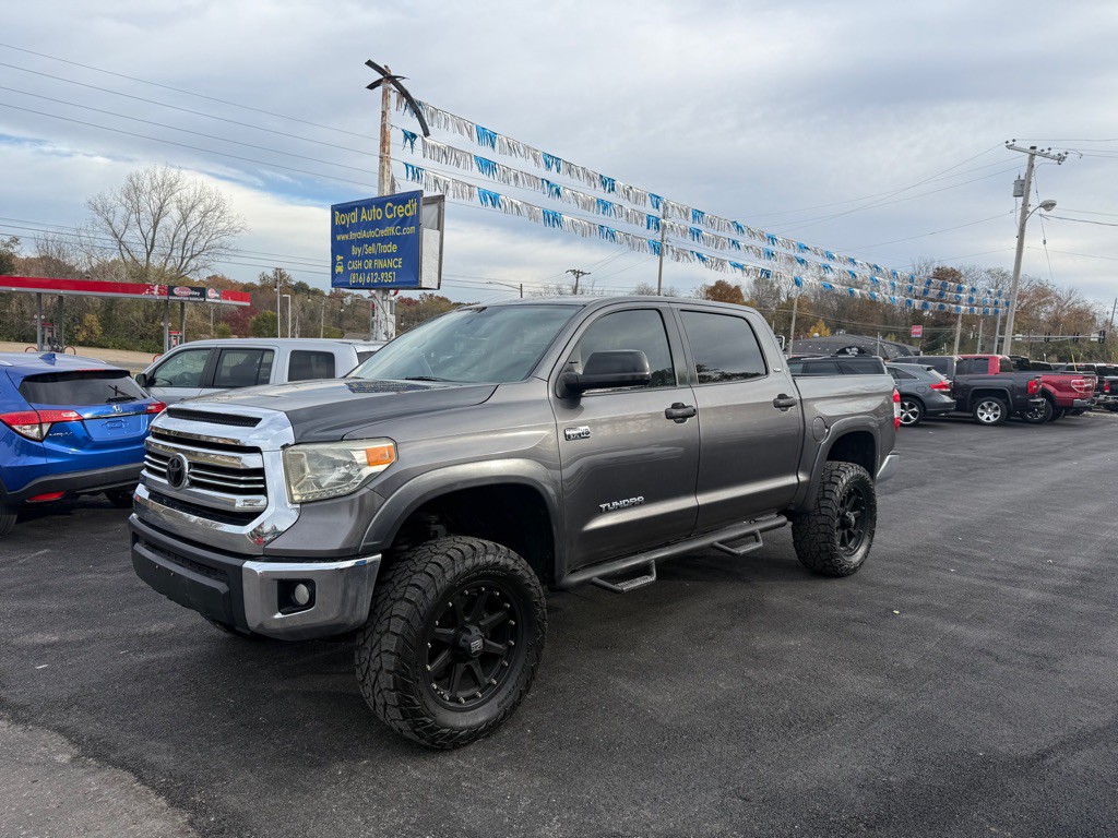 2014 Toyota Tundra Image 1