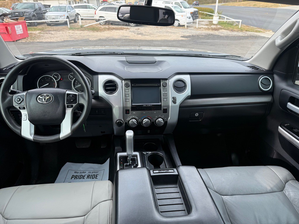 2014 Toyota Tundra Image 8