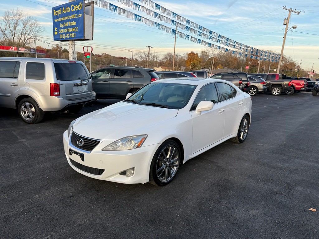 2008 Lexus IS Image 2