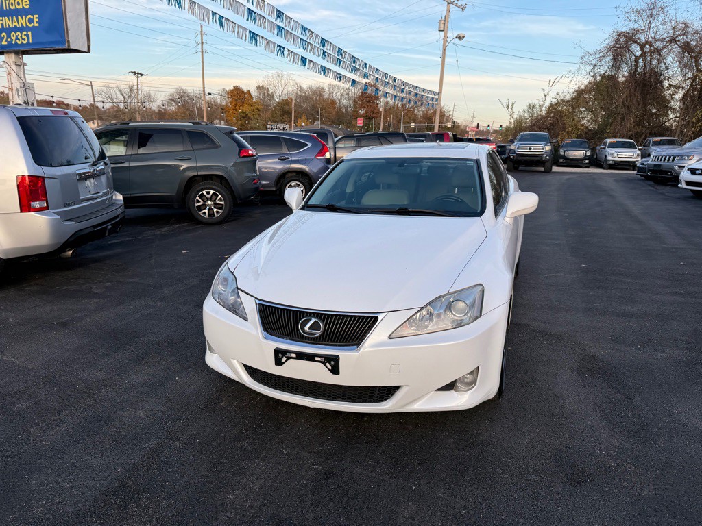 2008 Lexus IS Image 3