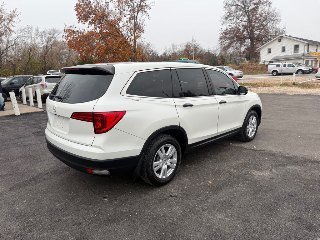 2017 Honda Pilot Image 7