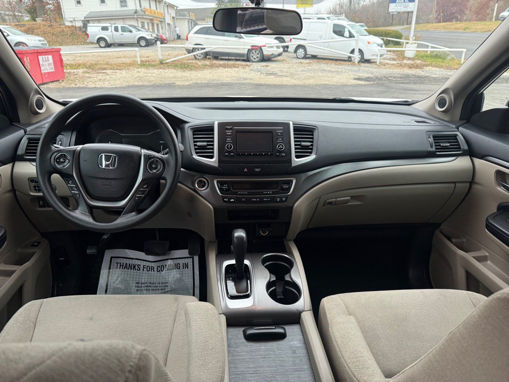 2017 Honda Pilot Image 10