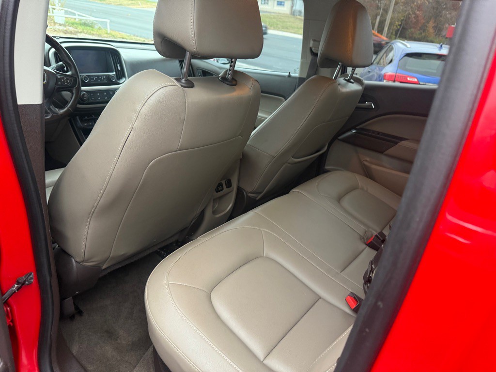 2015 GMC Canyon Image 9