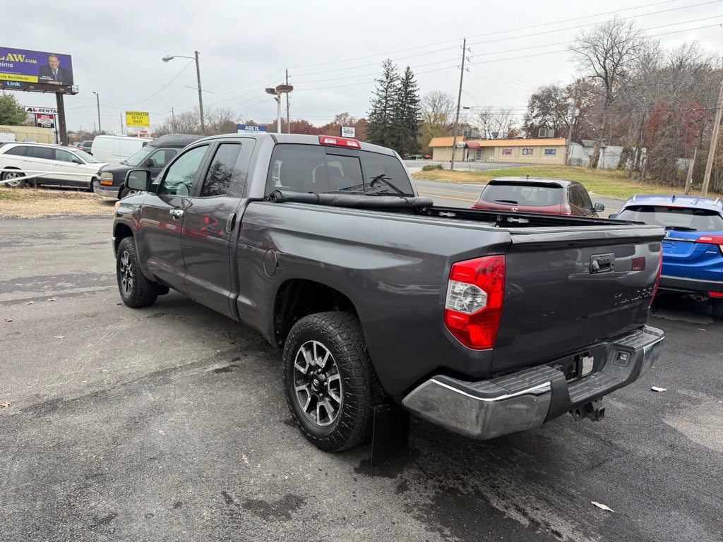2015 Toyota Tundra Image 7