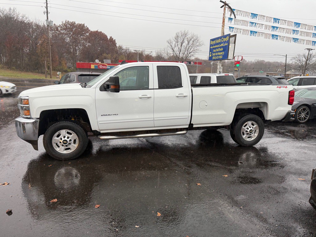 2017 Chevrolet Silverado 1500 Image 4