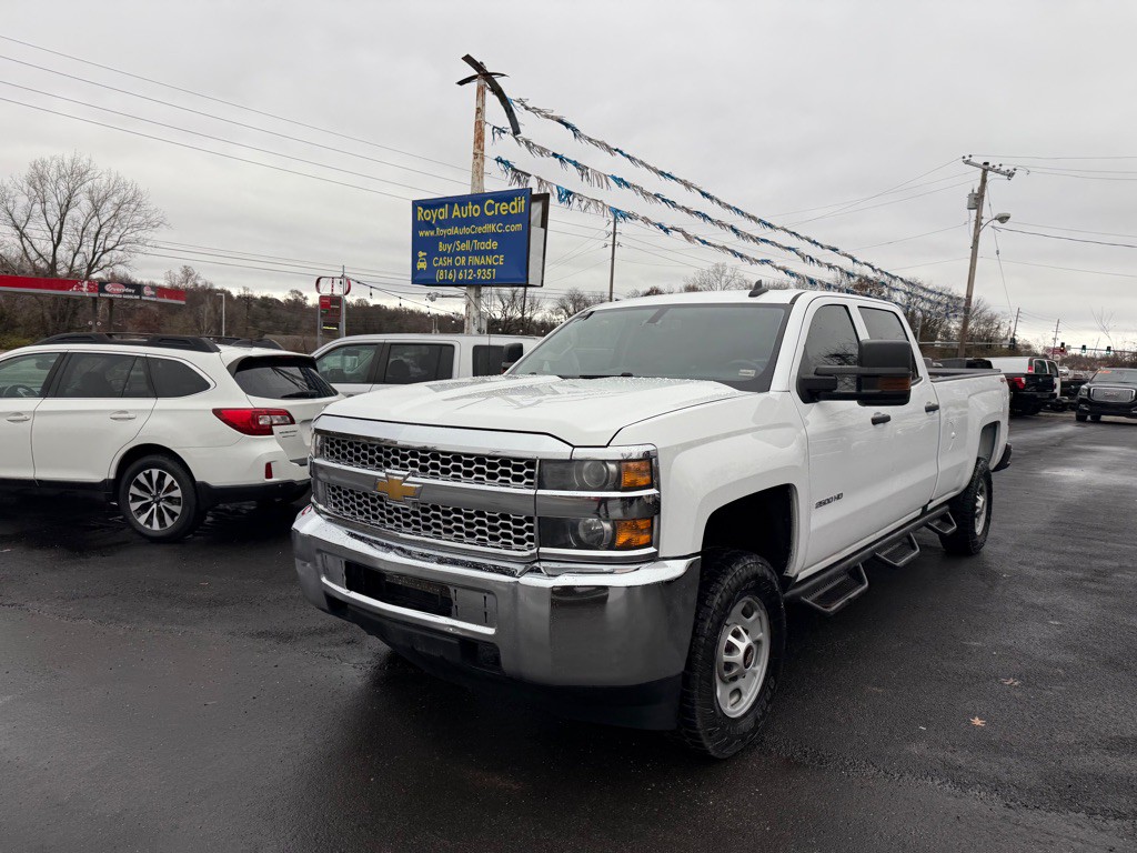 2019 Chevrolet Silverado 1500 Image 2