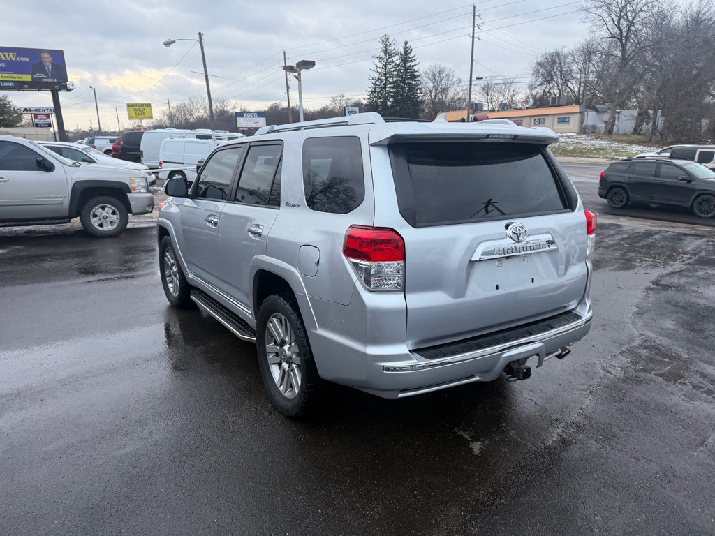 2010 Toyota 4Runner Image 8