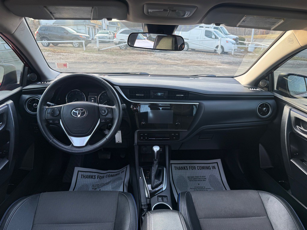 2018 Toyota Corolla Image 11