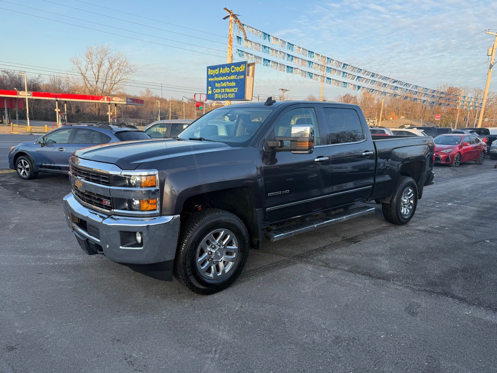 2016 Chevrolet Silverado 1500 Image 1
