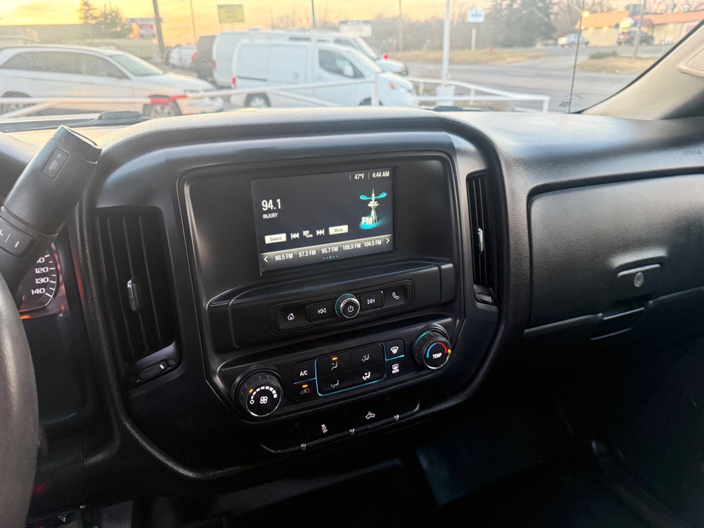 2017 Chevrolet Silverado 1500 Image 14