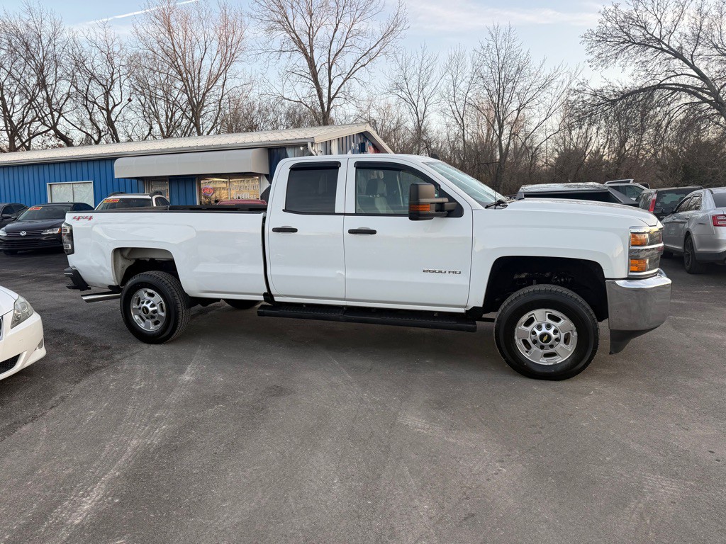 2017 Chevrolet Silverado 1500 Image 6