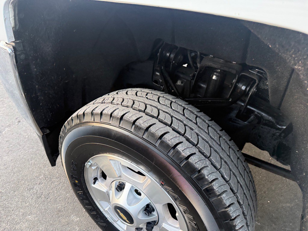 2017 Chevrolet Silverado 1500 Image 12