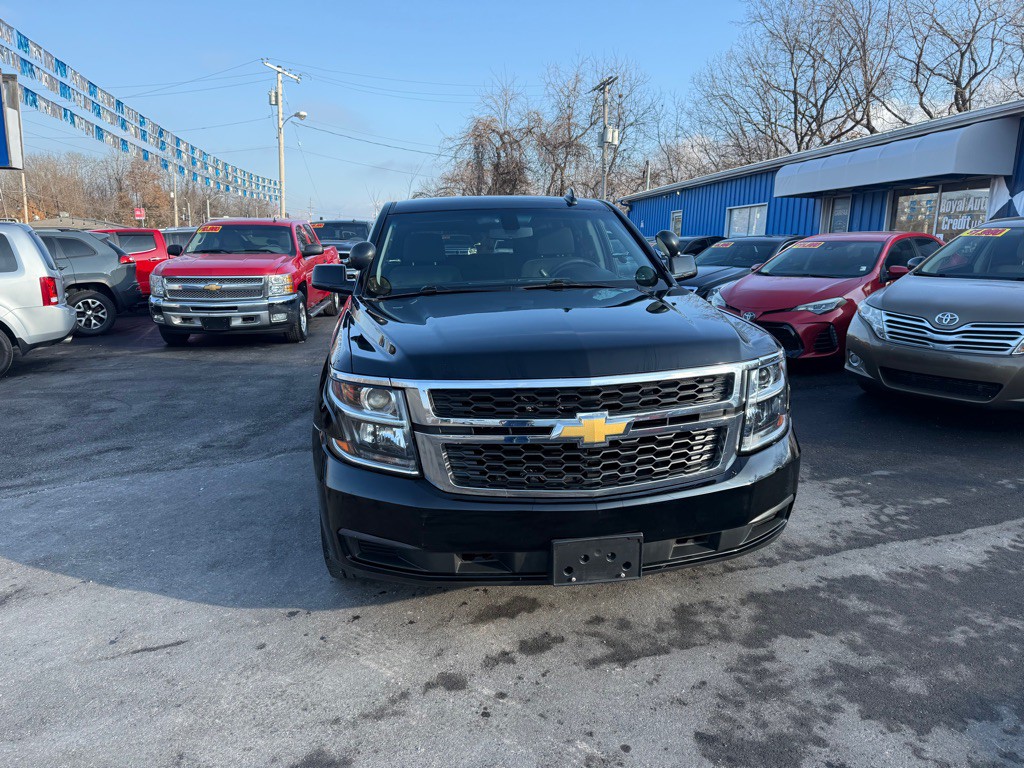 2017 Chevrolet Tahoe Image 3