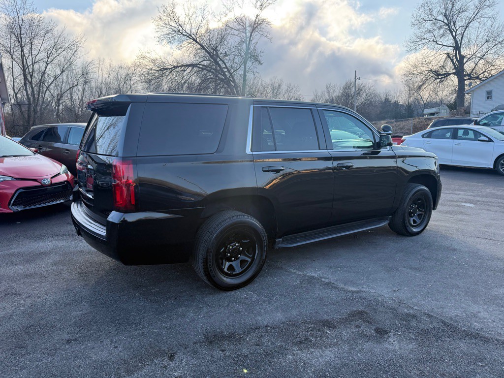 2017 Chevrolet Tahoe Image 6