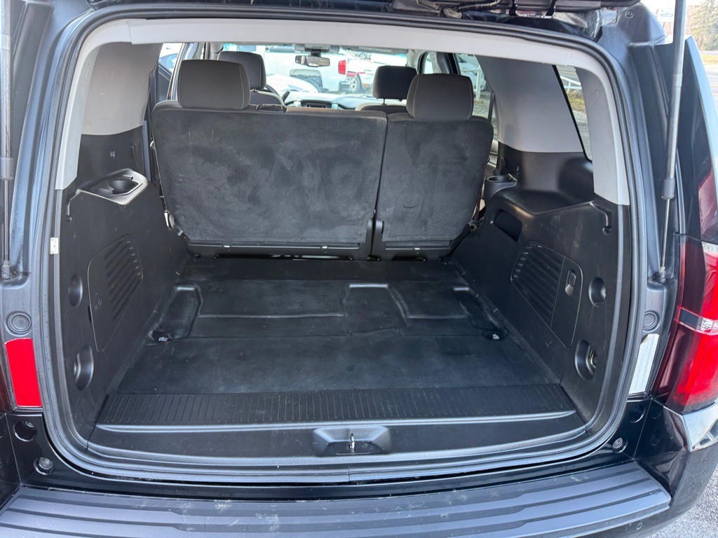 2017 Chevrolet Tahoe Image 14