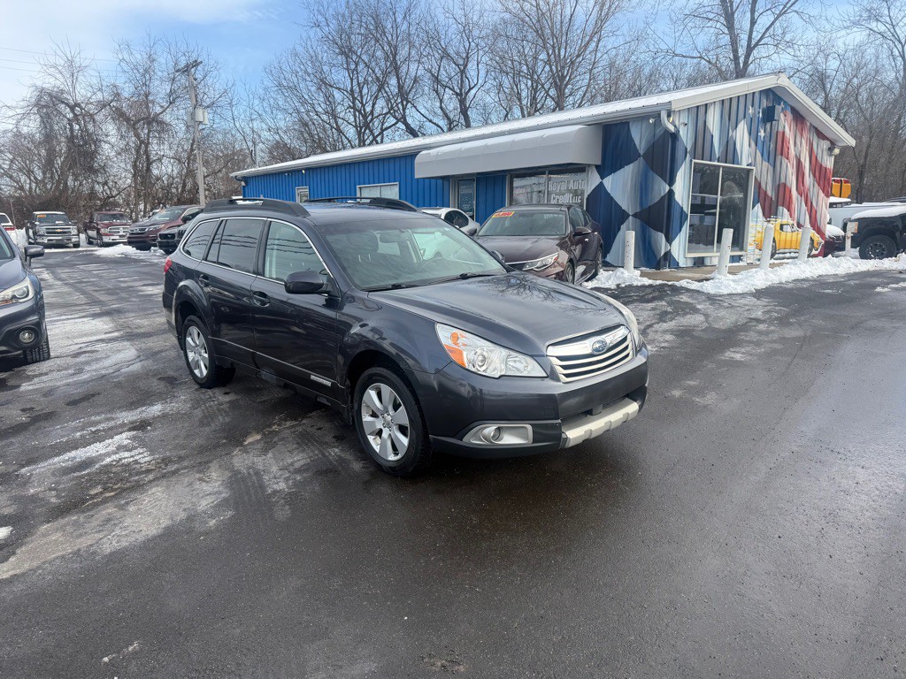 2011 Subaru Outback Image 6