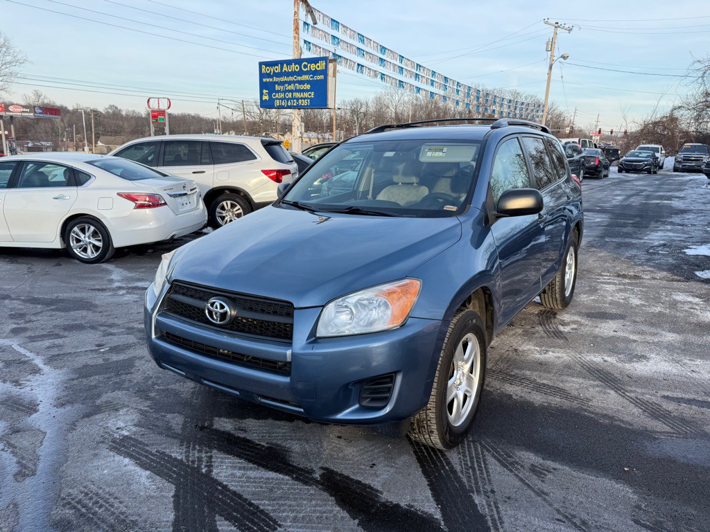 2012 Toyota Rav4 Image 2