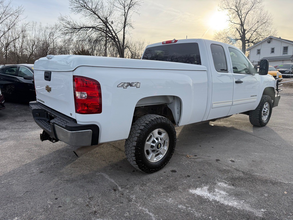 2011 Chevrolet Silverado 1500 Image 6