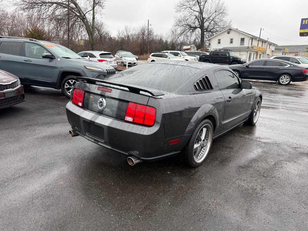 2007 Ford Mustang Image 6
