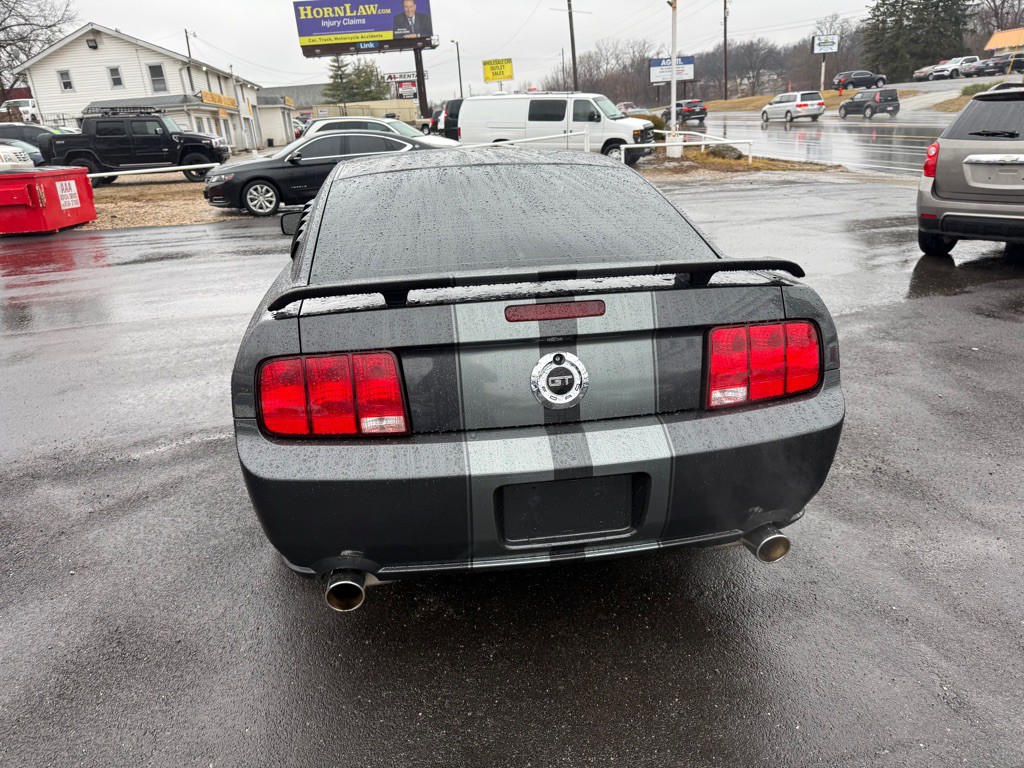 2007 Ford Mustang Image 7