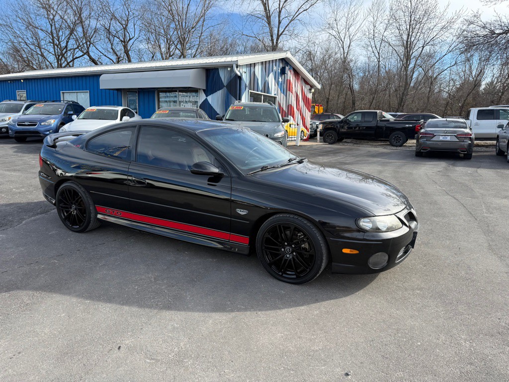 2004 Pontiac GTO Image 7