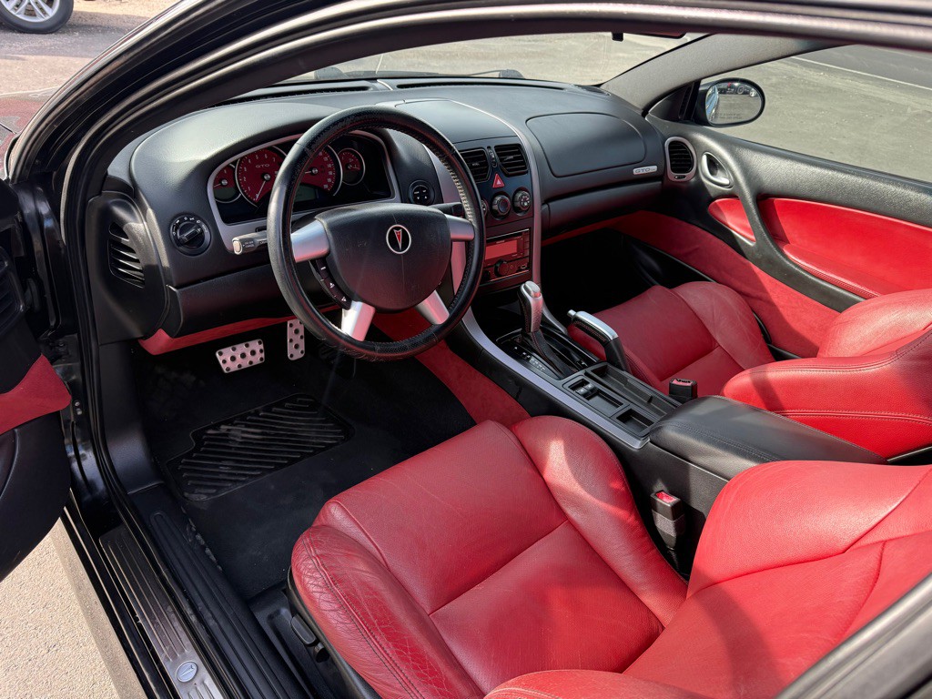 2004 Pontiac GTO Image 13