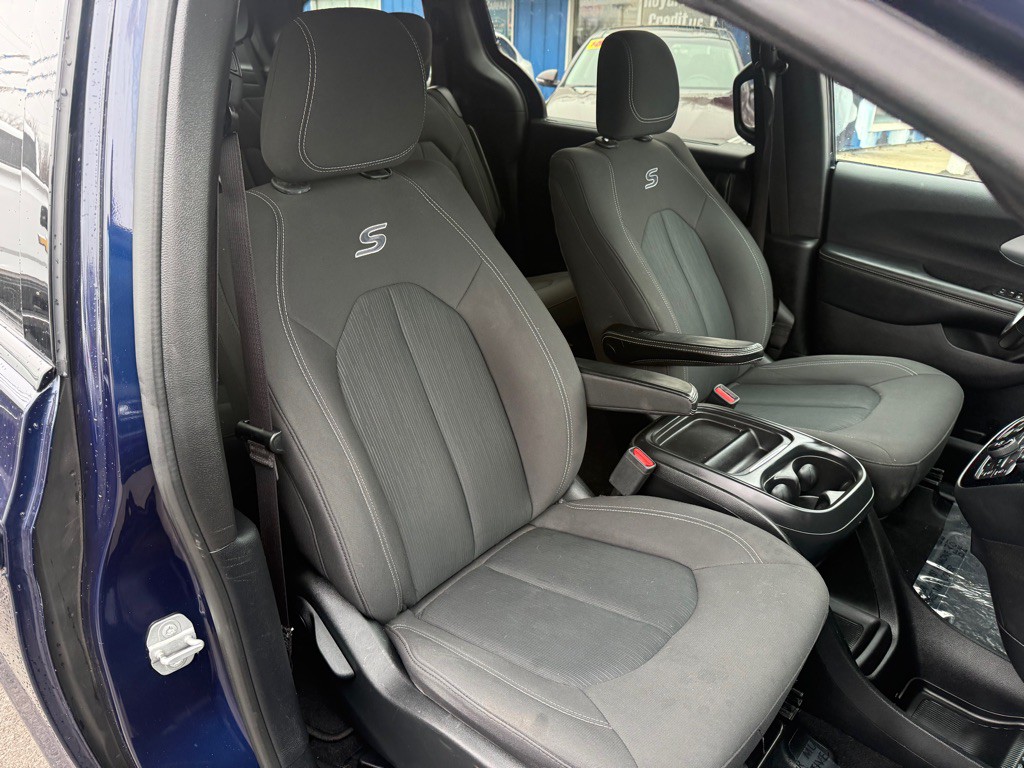 2019 Chrysler Pacifica Image 15