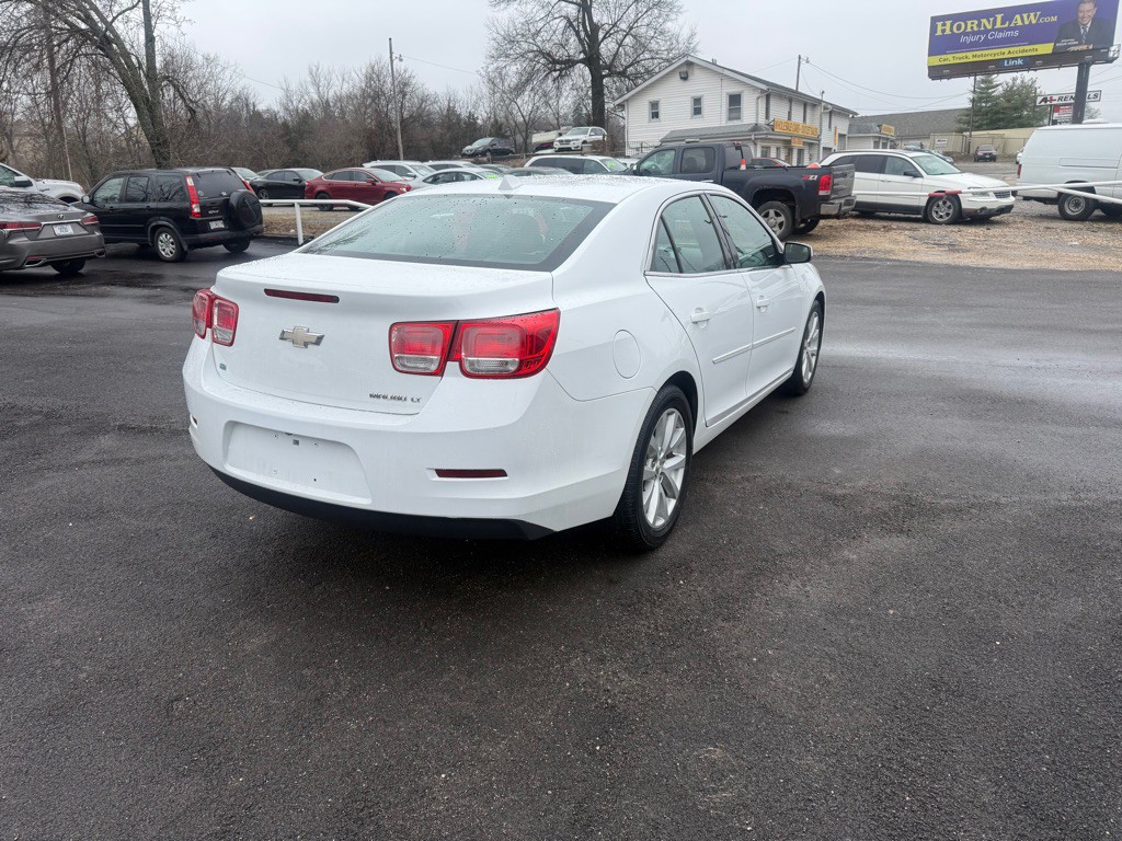 2014 Chevrolet Malibu Image 5