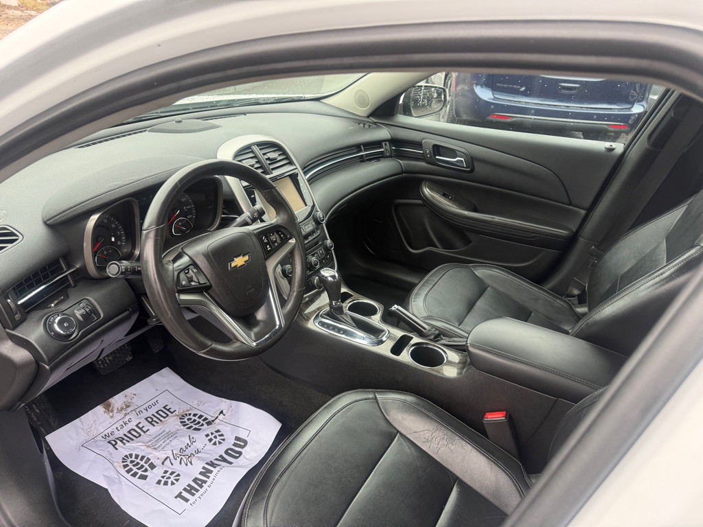 2014 Chevrolet Malibu Image 8