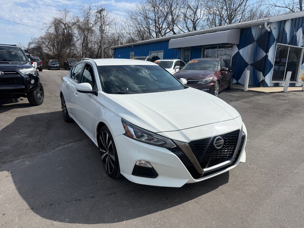 2019 Nissan Altima Image 5