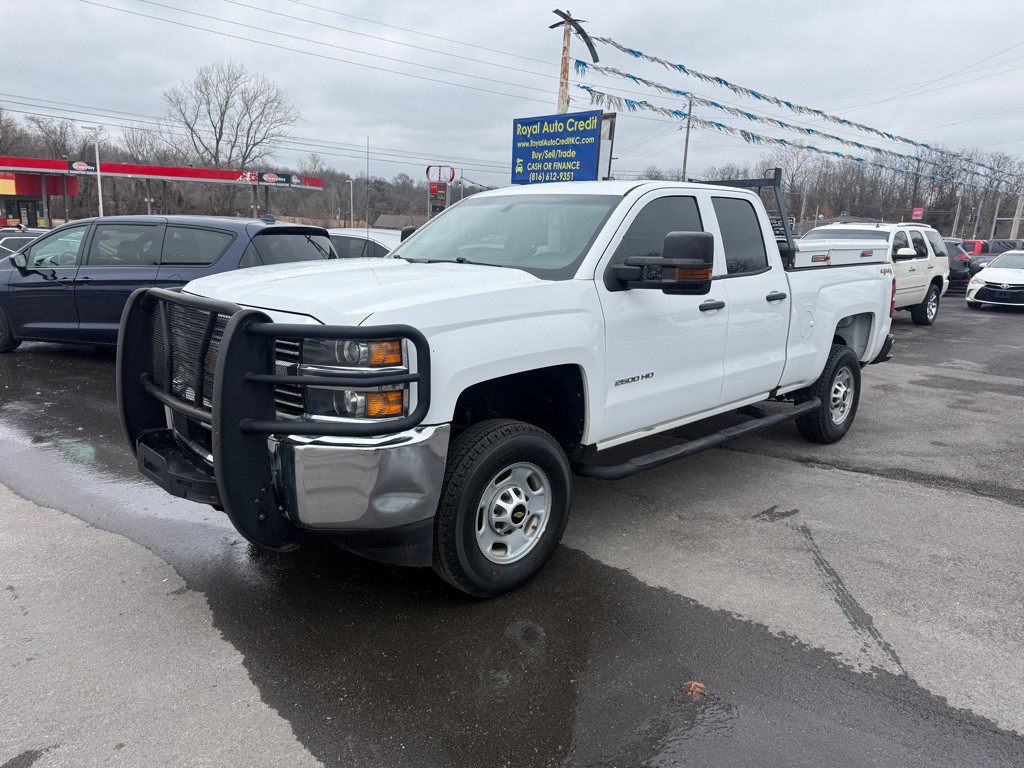 2016 Chevrolet Silverado 1500 Image 2
