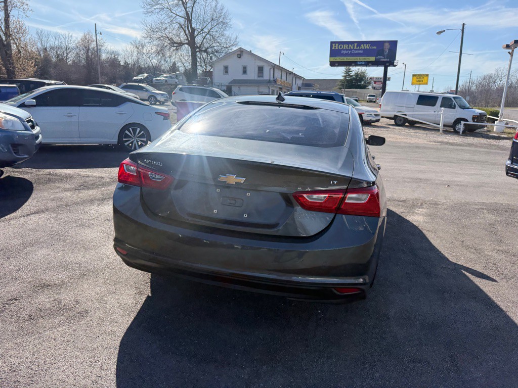 2016 Chevrolet Malibu Image 6