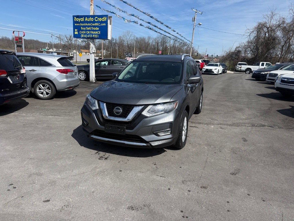 2018 Nissan Rogue Image 3