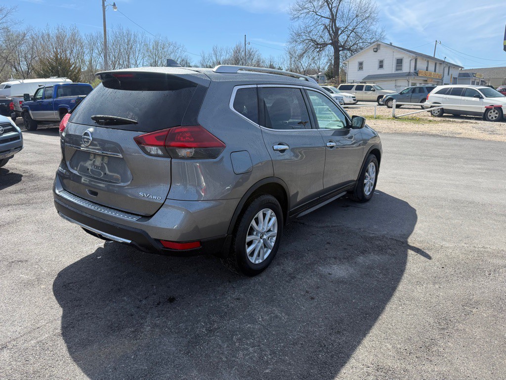 2018 Nissan Rogue Image 5