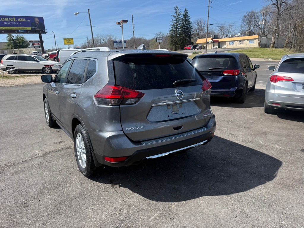 2018 Nissan Rogue Image 6