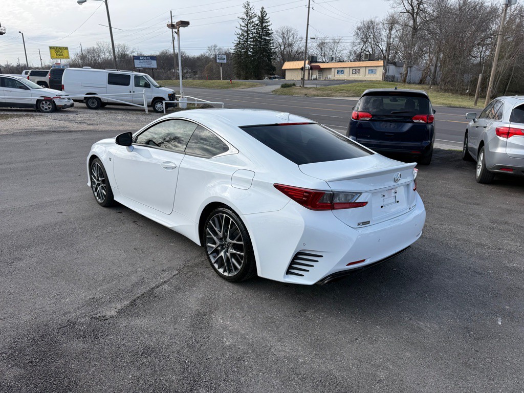2017 Lexus RC Image 5