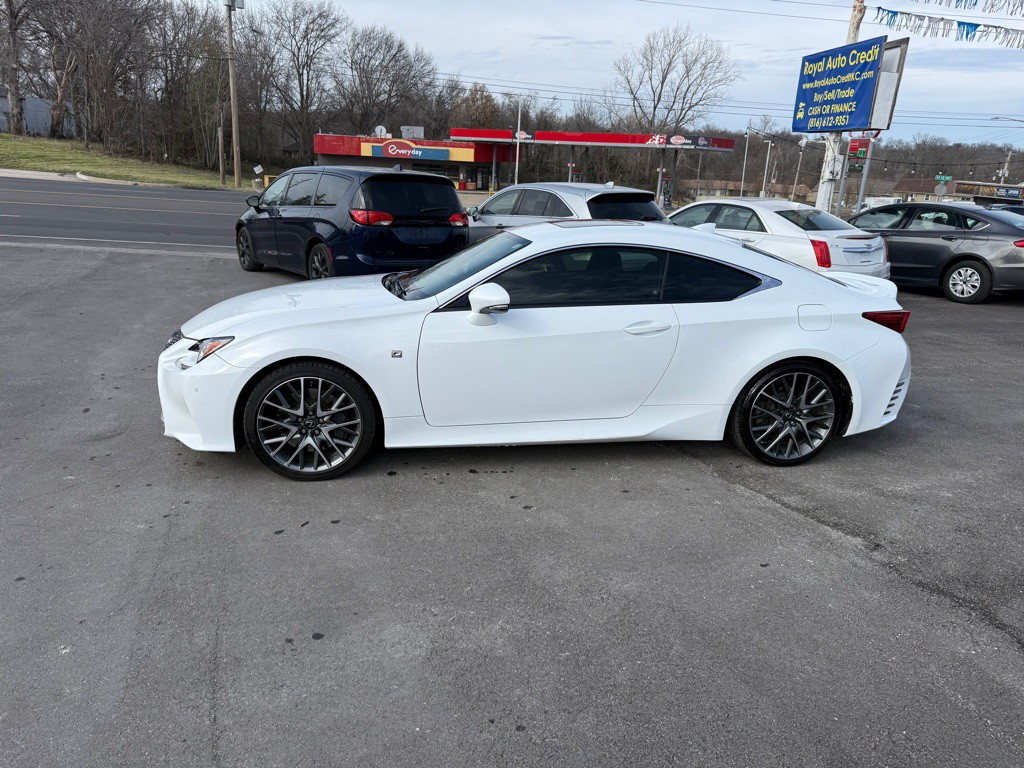 2017 Lexus RC Image 7