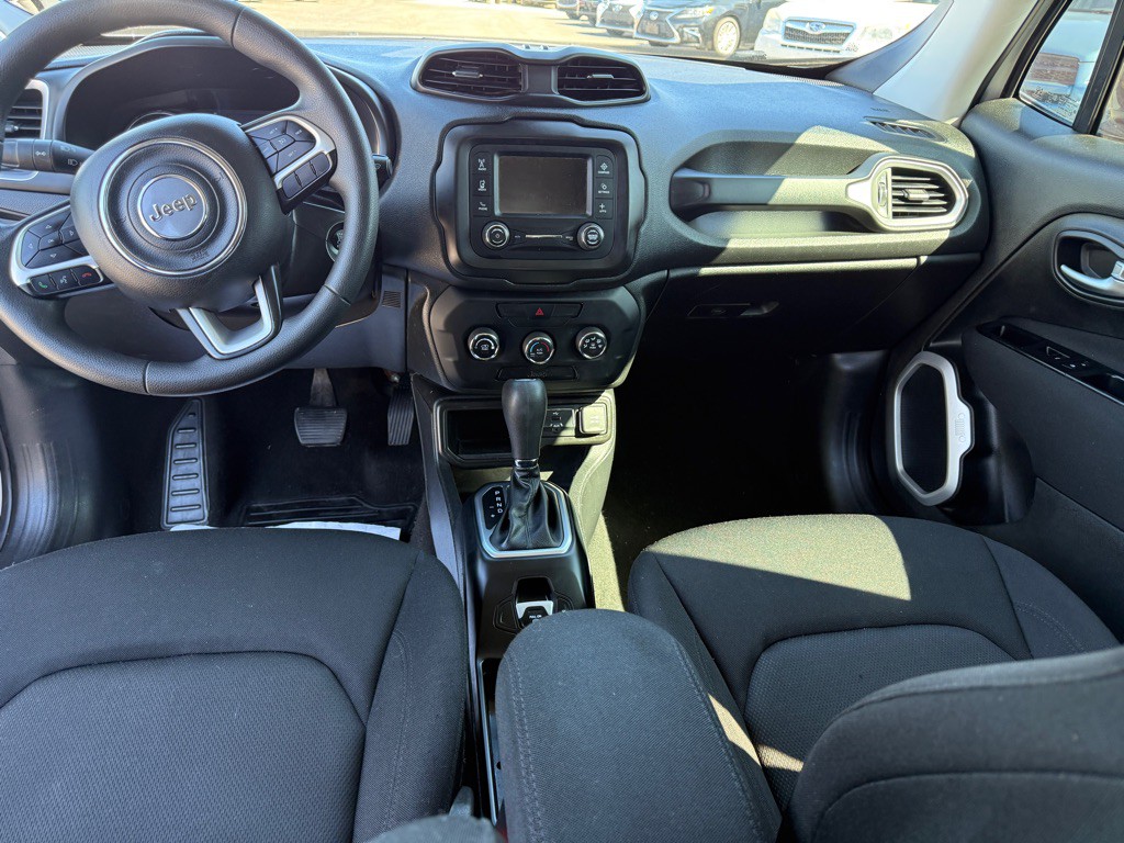2019 Jeep Renegade Image 10