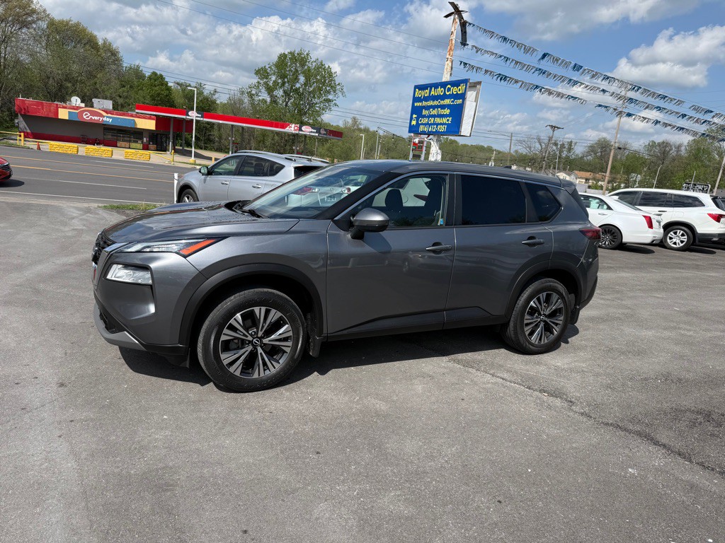 2022 Nissan Rogue Image 3