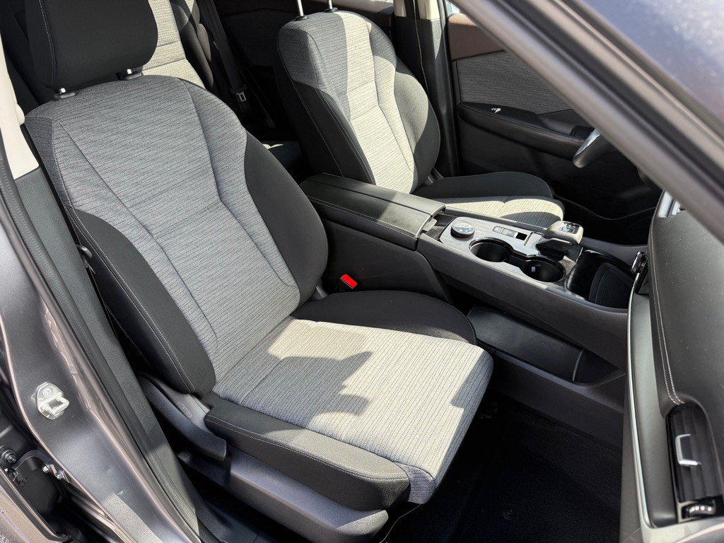 2022 Nissan Rogue Image 12