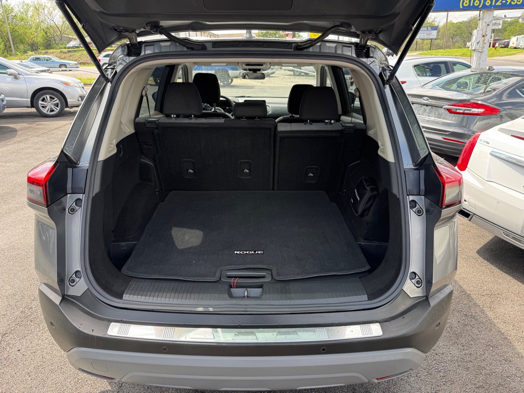 2022 Nissan Rogue Image 14