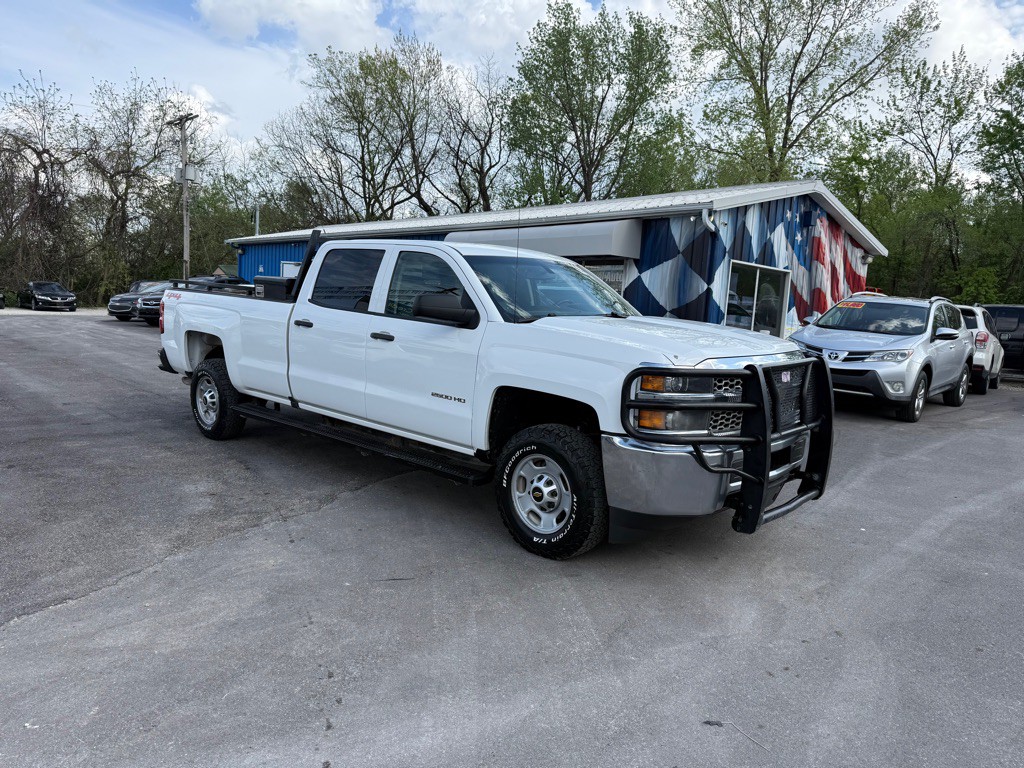 2019 Chevrolet Silverado 1500 Image 1