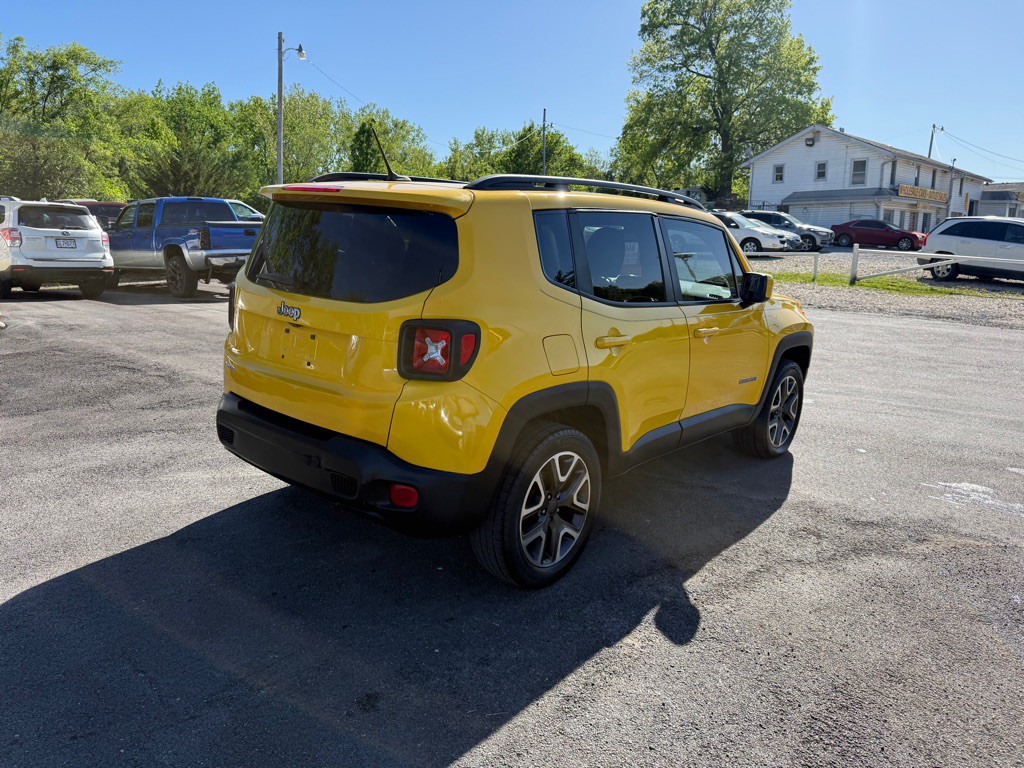 2016 Jeep Renegade Image 6