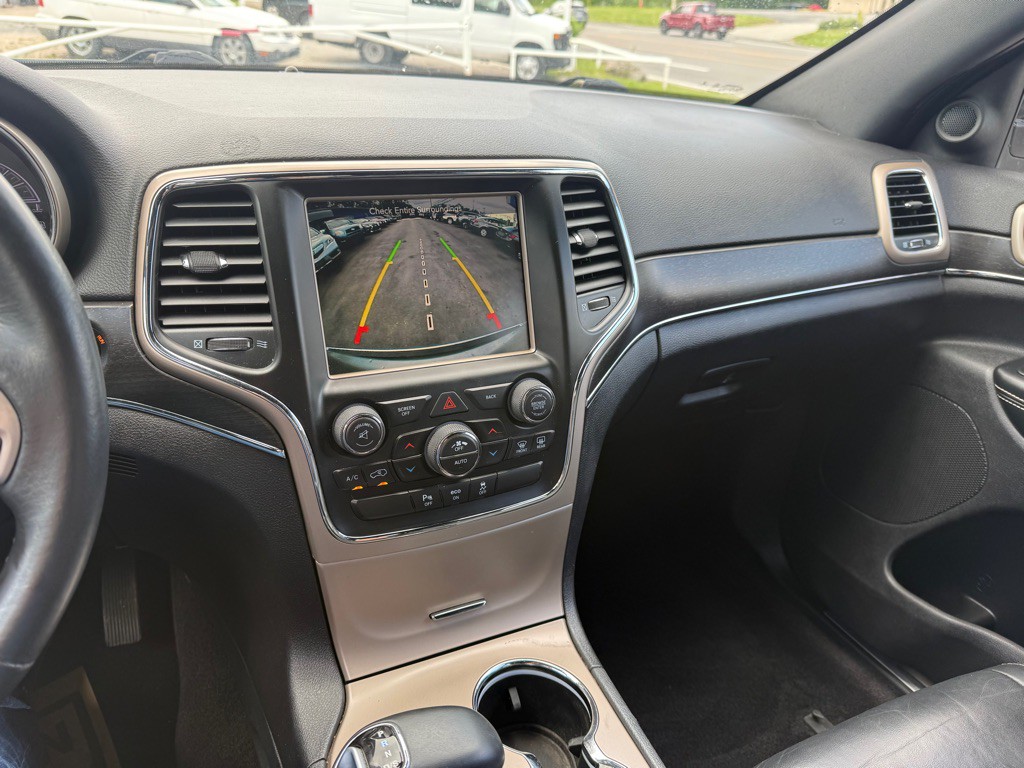 2015 Jeep Grand Cherokee Image 14